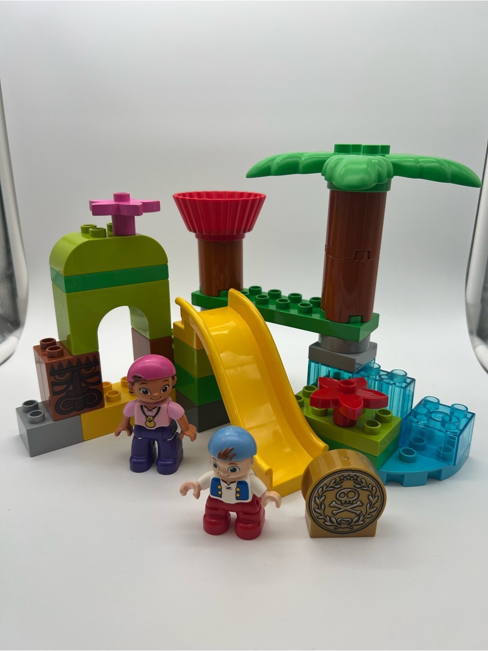 LEGO DUPLO JAKE'S PIRATE 10513 NEVER LAND HIDEOUT - 2 FIGURES, SLIDE